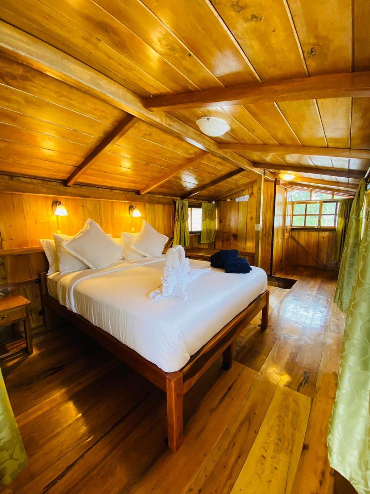 Guayabo Hostal Mindo Quarto foto